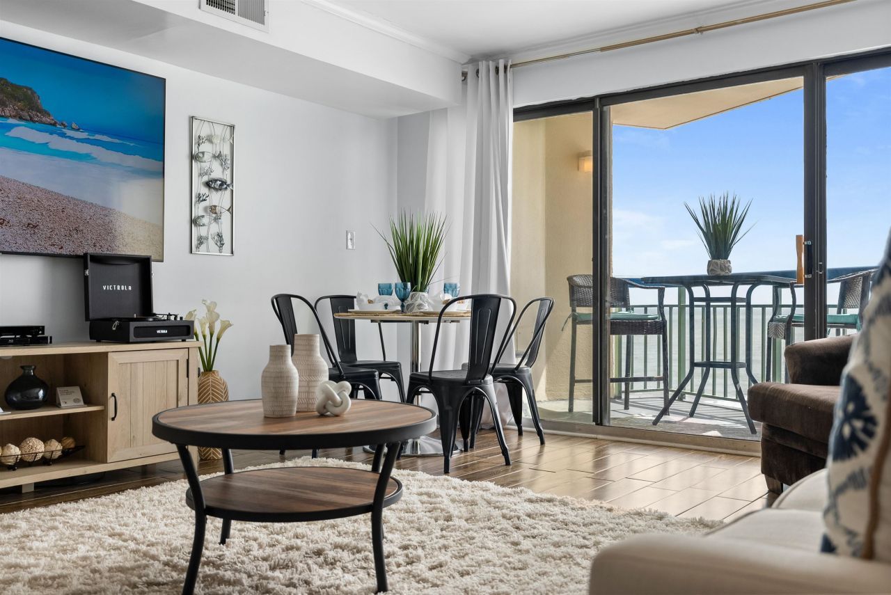 2500 N Ocean Blvd. Photo 9