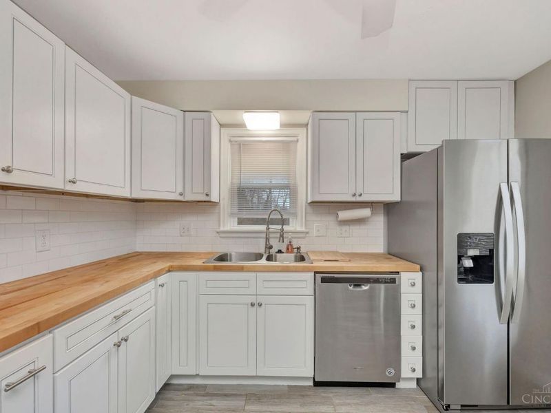 2192 Pinney Lane, Springfield Twp., OH 45231 Photo 9