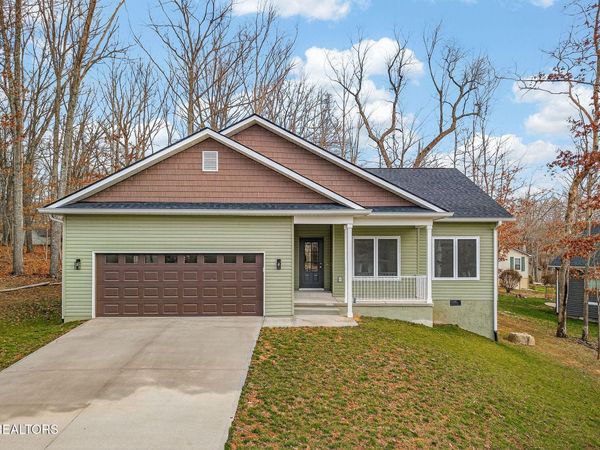 123 Lakewood Drive, Crossville, TN 38558