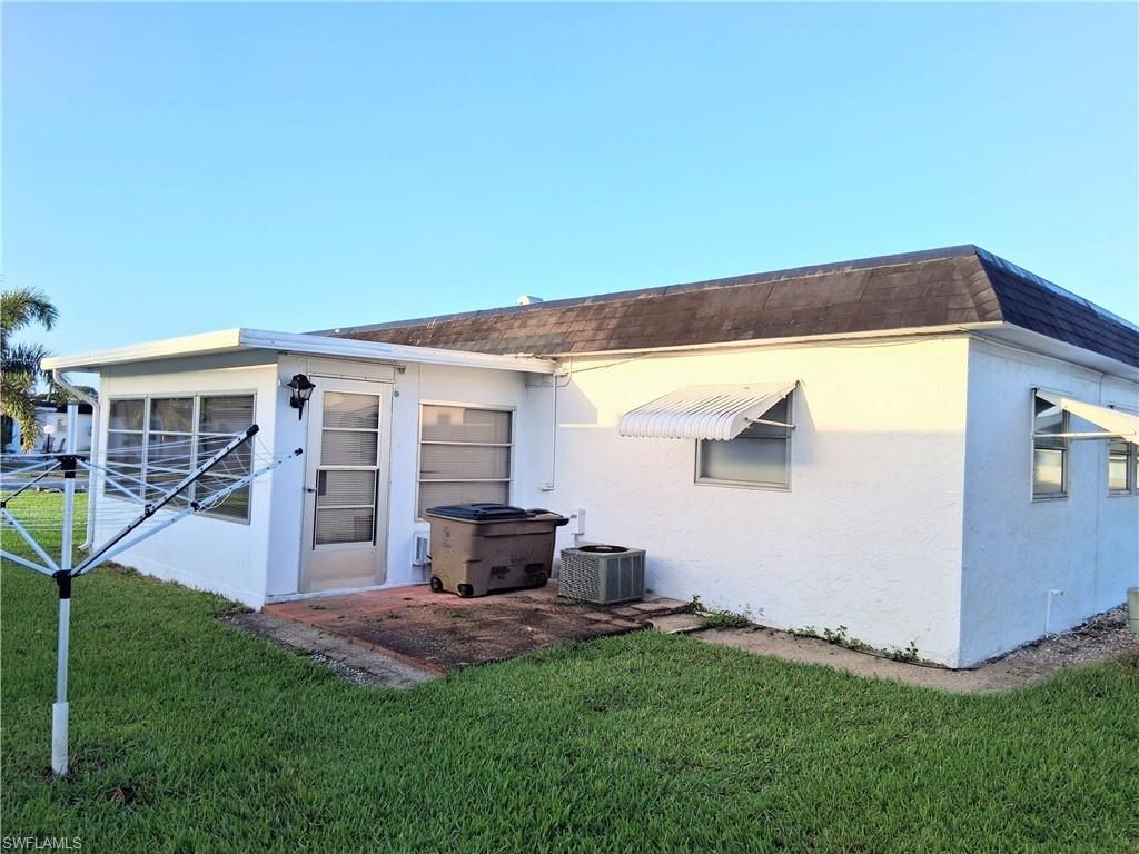 58 Tangerine Ct , Lehigh Acres, FL 33936 Photo