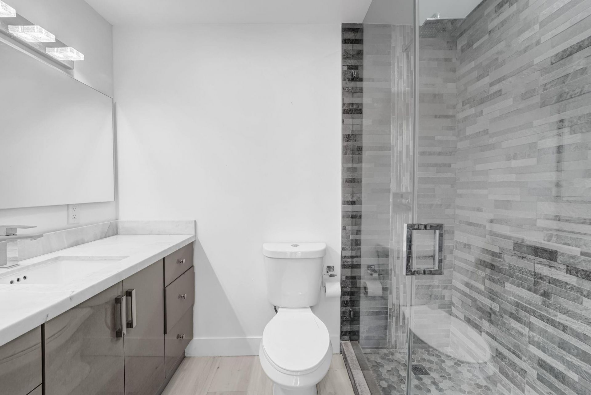 1000 NW North River Dr, Unit 14, Miami, FL 33136 Photo