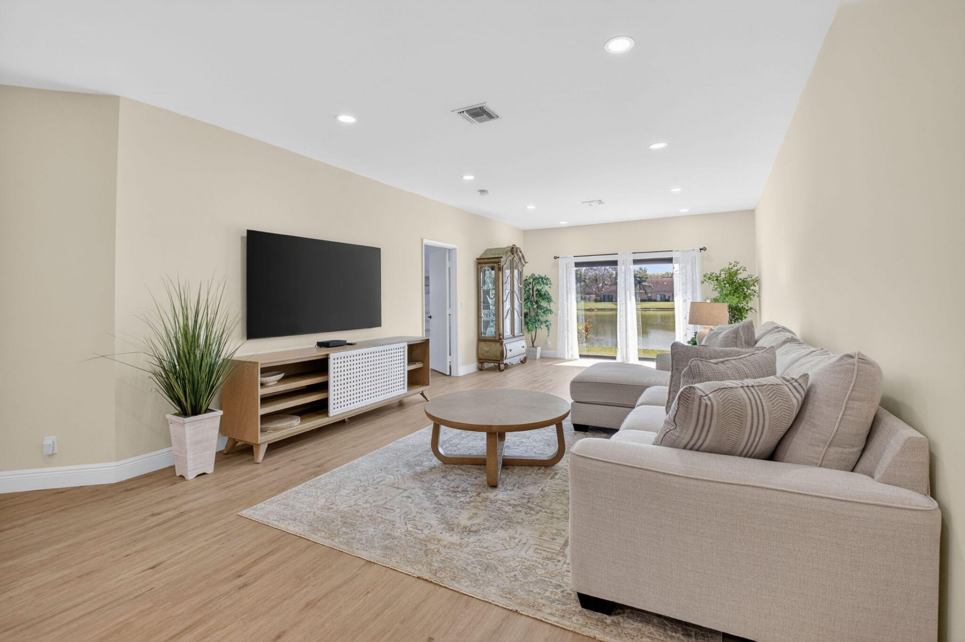 8350 Springlake Drive, Boca Raton, FL 33496 Photo