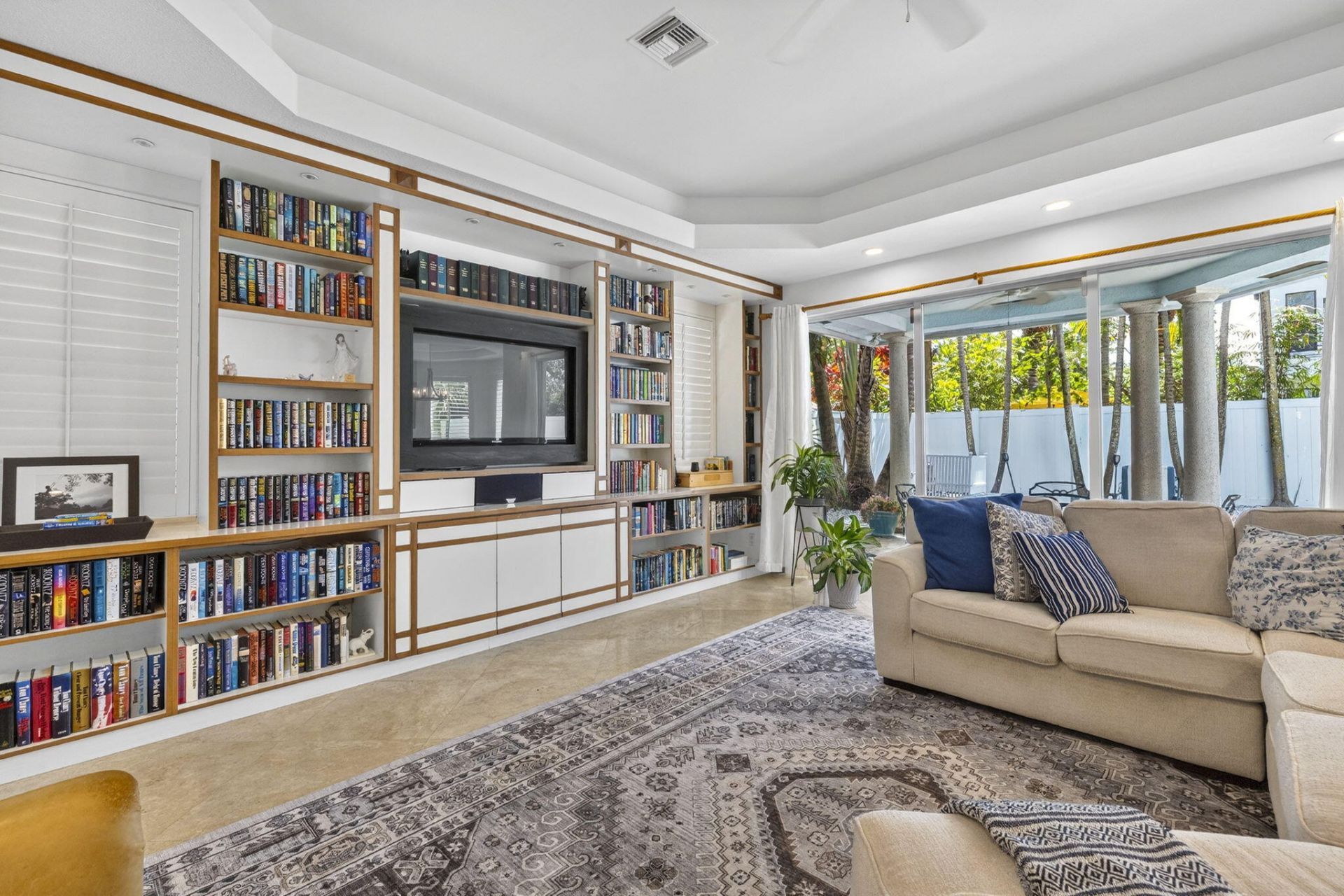 1020 SE 11th Street, Fort Lauderdale, FL 33316 Photo