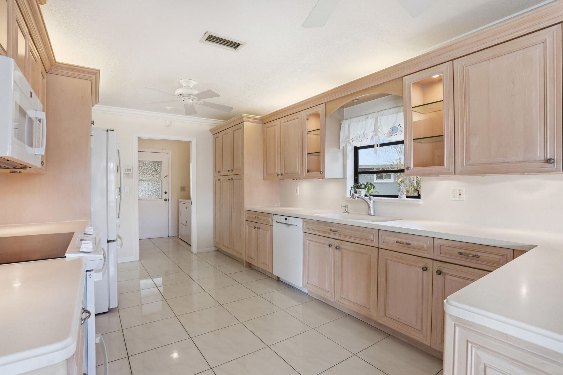 10426 Vereda Circle, Boynton Beach, FL 33436 Photo