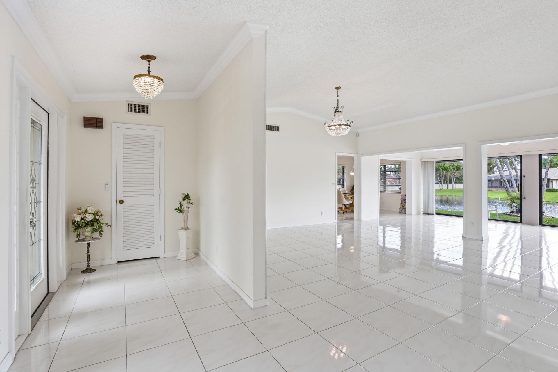 10426 Vereda Circle, Boynton Beach, FL 33436 Photo