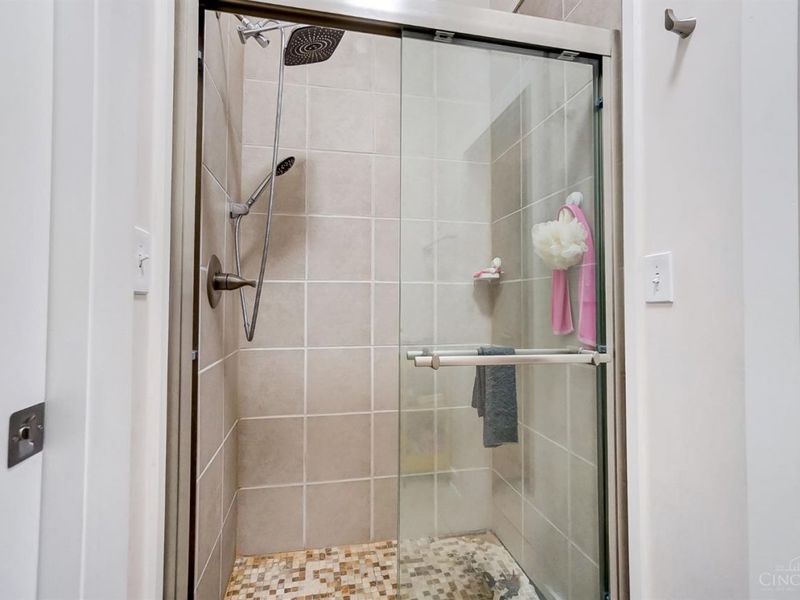 1150 Vine Street, Unit 12, Cincinnati, OH 45202 Photo 29