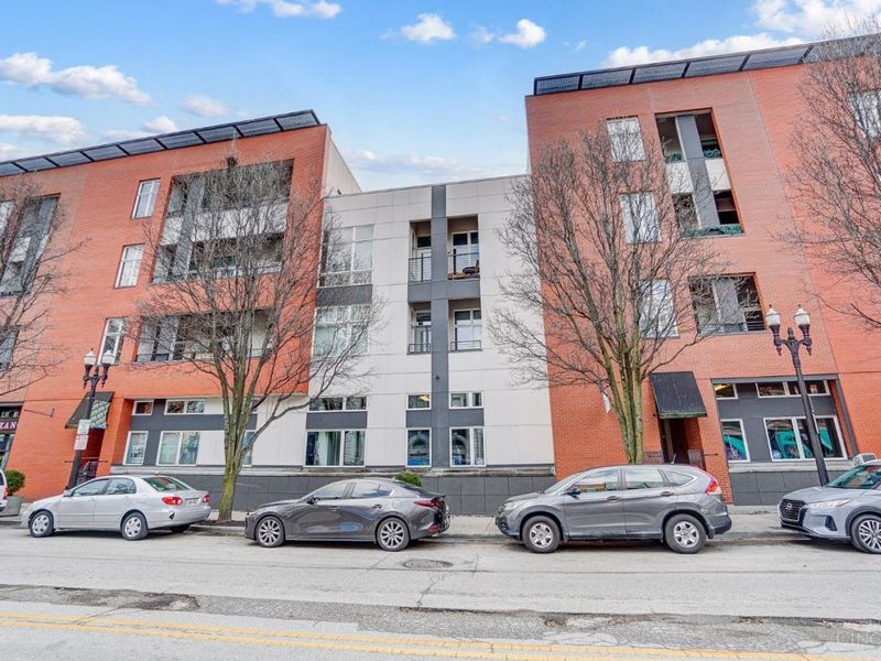 1150 Vine Street, Unit 12, Cincinnati, OH 45202 Photo 3