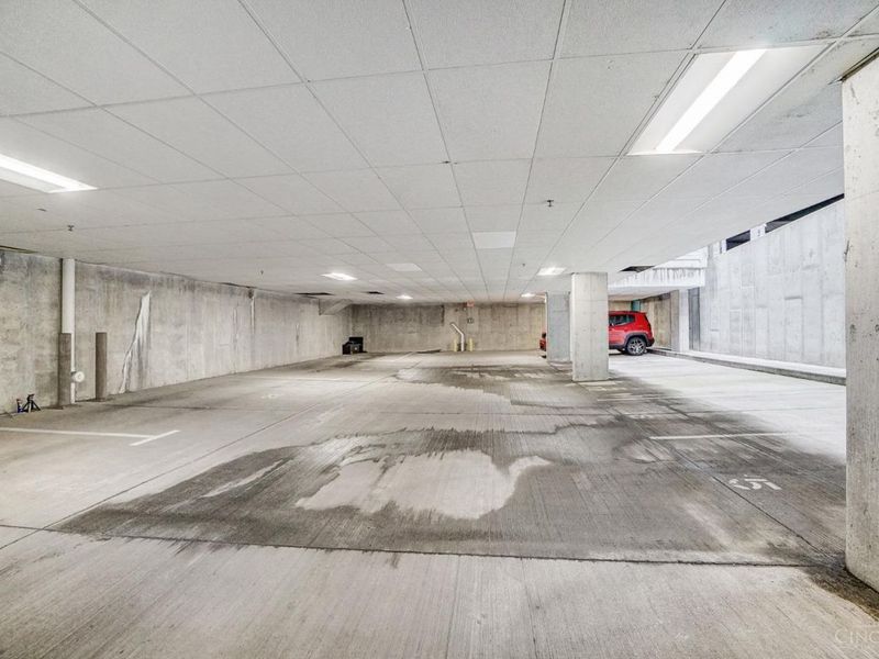 1150 Vine Street, Unit 12, Cincinnati, OH 45202 Photo 34