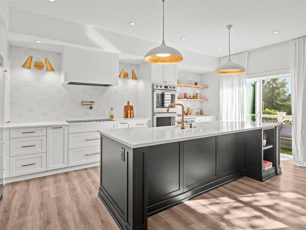 4583 Wilkinson Rd , Unit 4, Saanich, BC V8Z 5C3