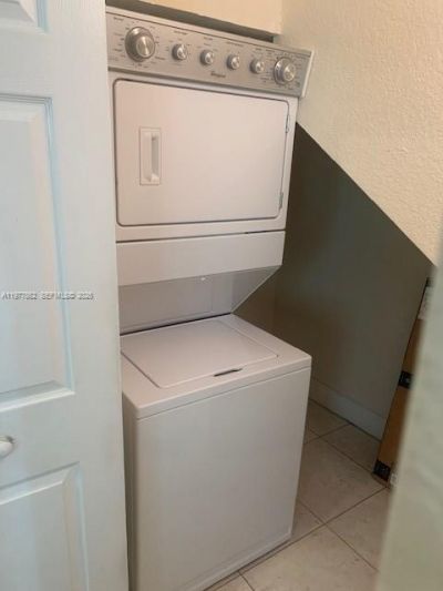 2945 Coconut Ave, Miami, FL 33133 Photo