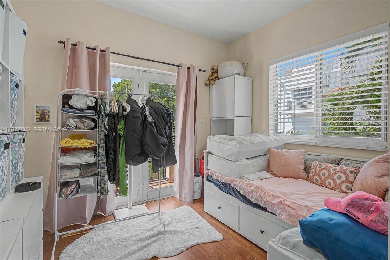 2945 Coconut Ave, Miami, FL 33133 Photo