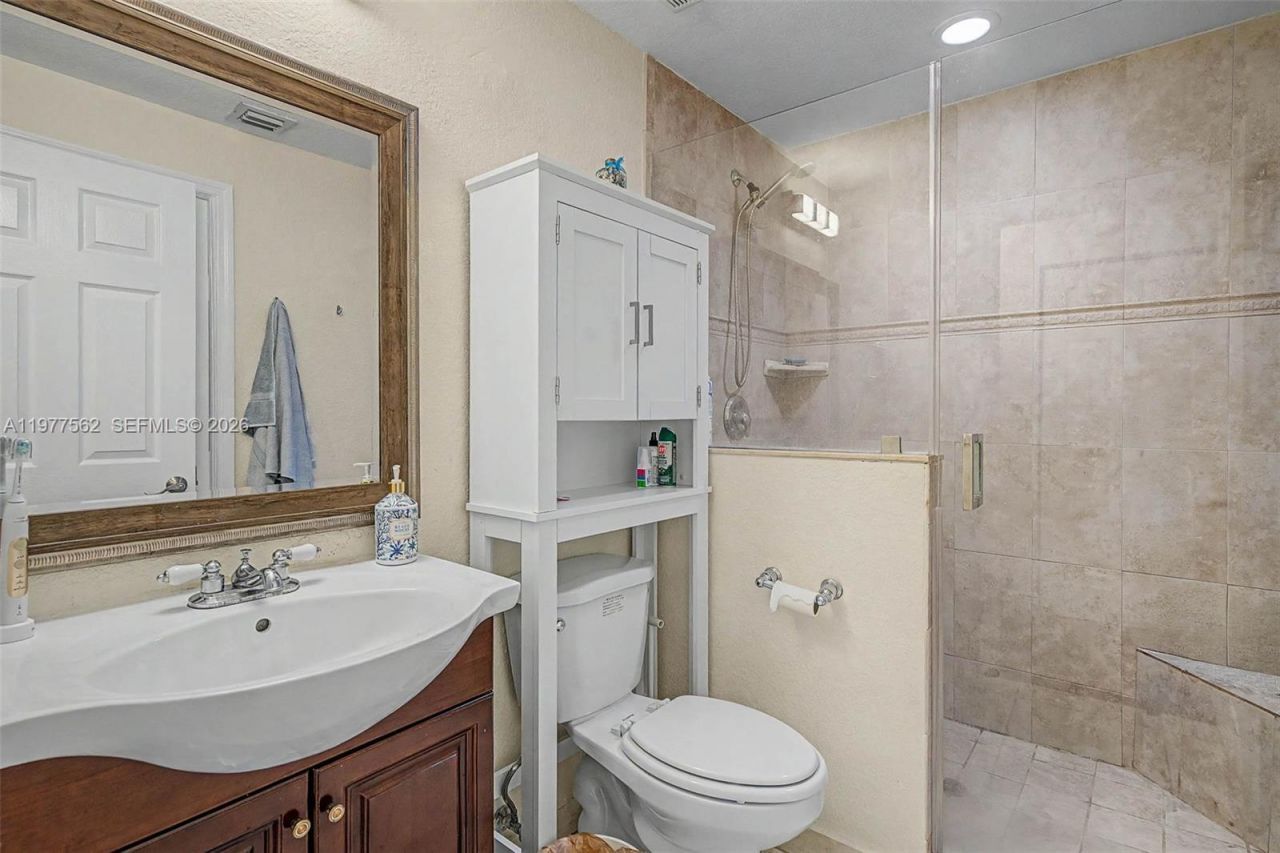 2945 Coconut Ave, Miami, FL 33133 Photo