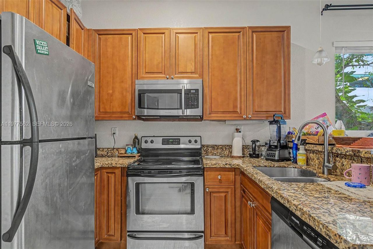 2945 Coconut Ave, Miami, FL 33133 Photo