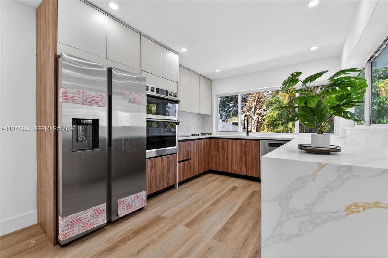 6621 Ficus Dr , Miramar, FL 33023 Photo