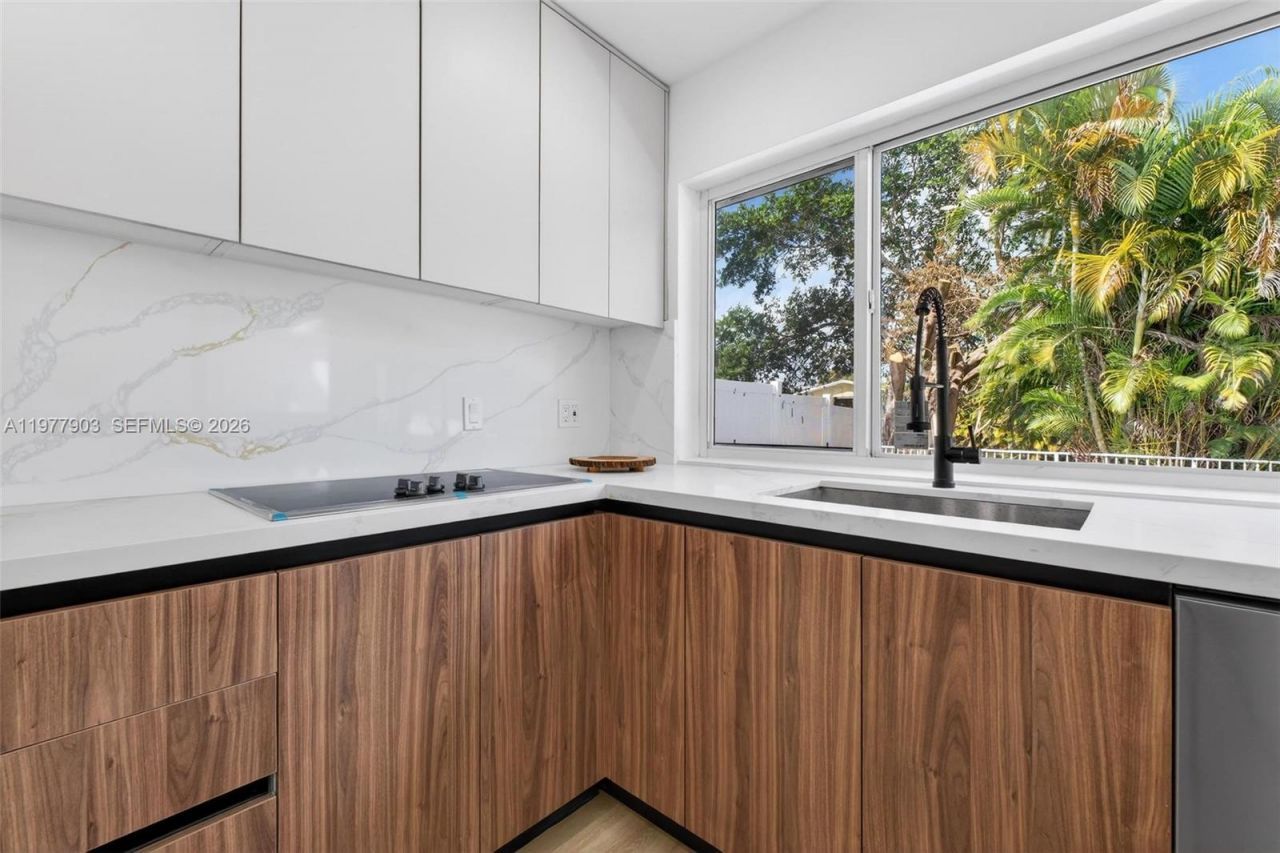 6621 Ficus Dr , Miramar, FL 33023 Photo