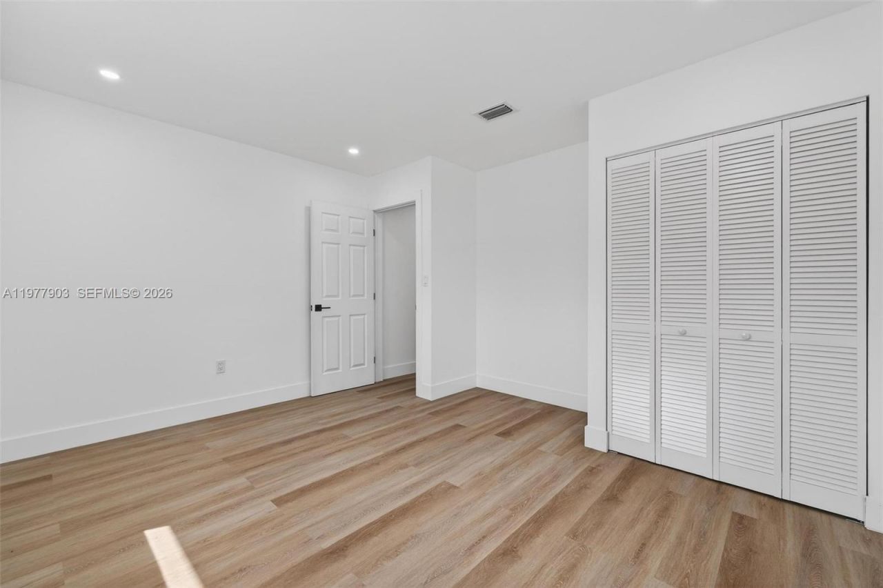 6621 Ficus Dr , Miramar, FL 33023 Photo