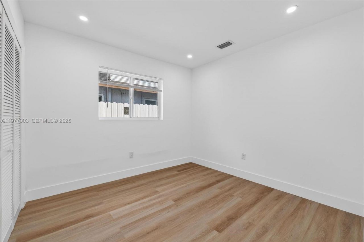 6621 Ficus Dr , Miramar, FL 33023 Photo