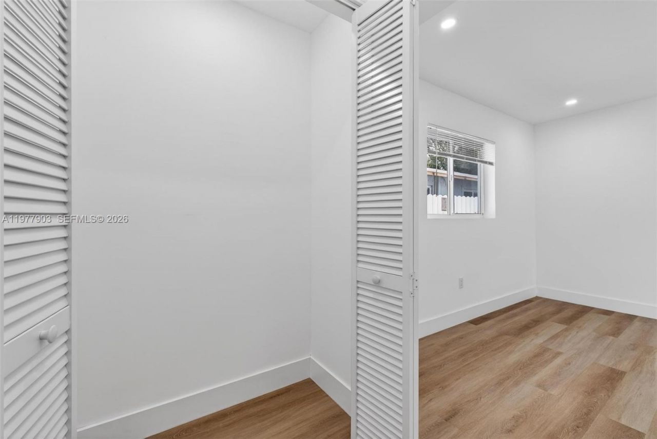 6621 Ficus Dr , Miramar, FL 33023 Photo