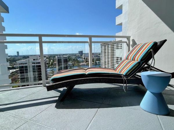 2030 S Ocean Dr, Unit 1802, Hallandale Beach, FL 33009