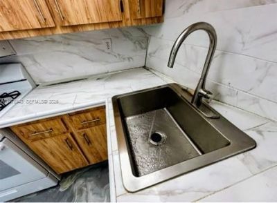 2030 S Ocean Dr, Unit 1802, Hallandale Beach, FL 33009 Photo