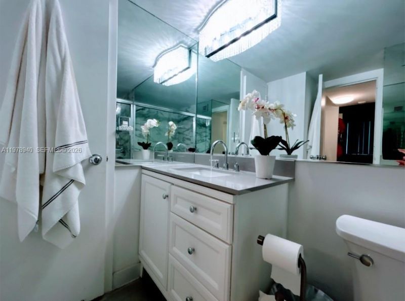 2030 S Ocean Dr, Unit 1802, Hallandale Beach, FL 33009 Photo