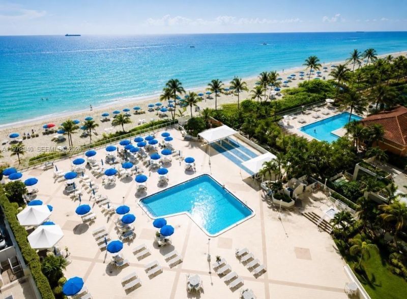 2030 S Ocean Dr, Unit 1802, Hallandale Beach, FL 33009 Photo