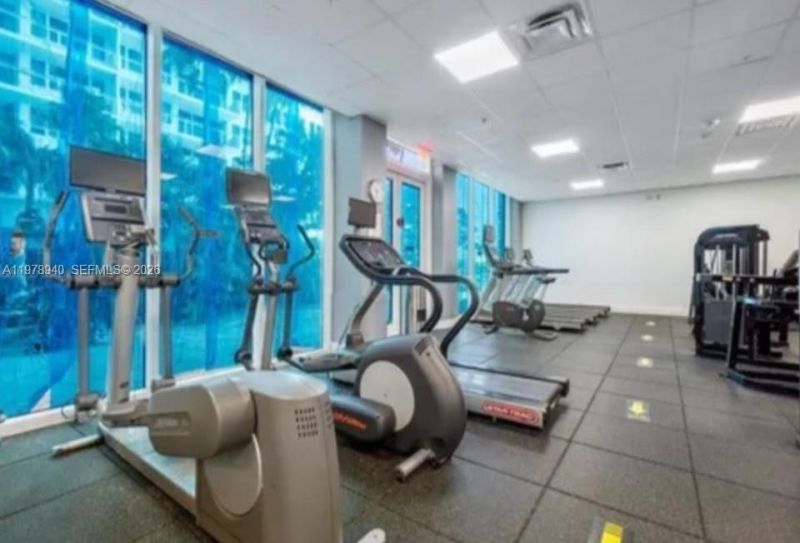 2030 S Ocean Dr, Unit 1802, Hallandale Beach, FL 33009 Photo