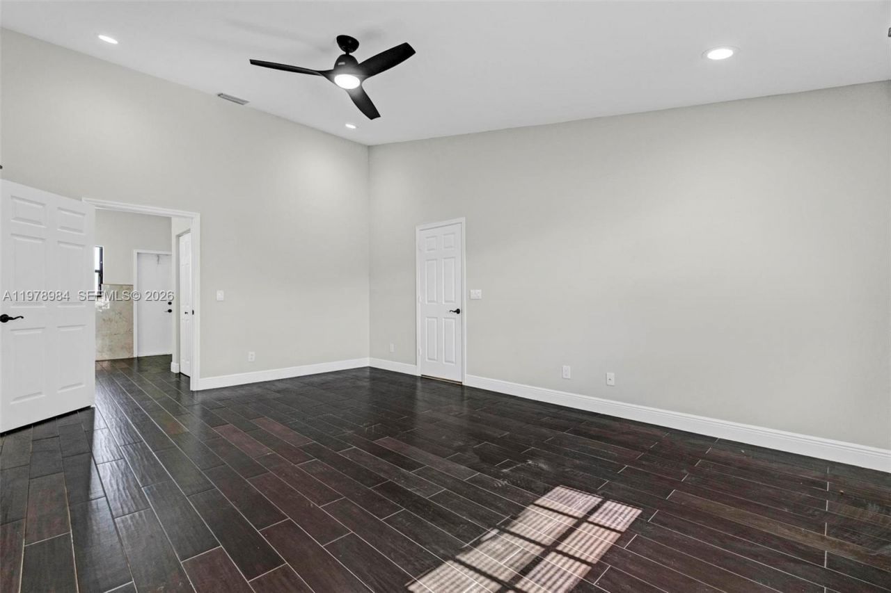 5621 Carriage Ln , Davie, FL 33331 Photo