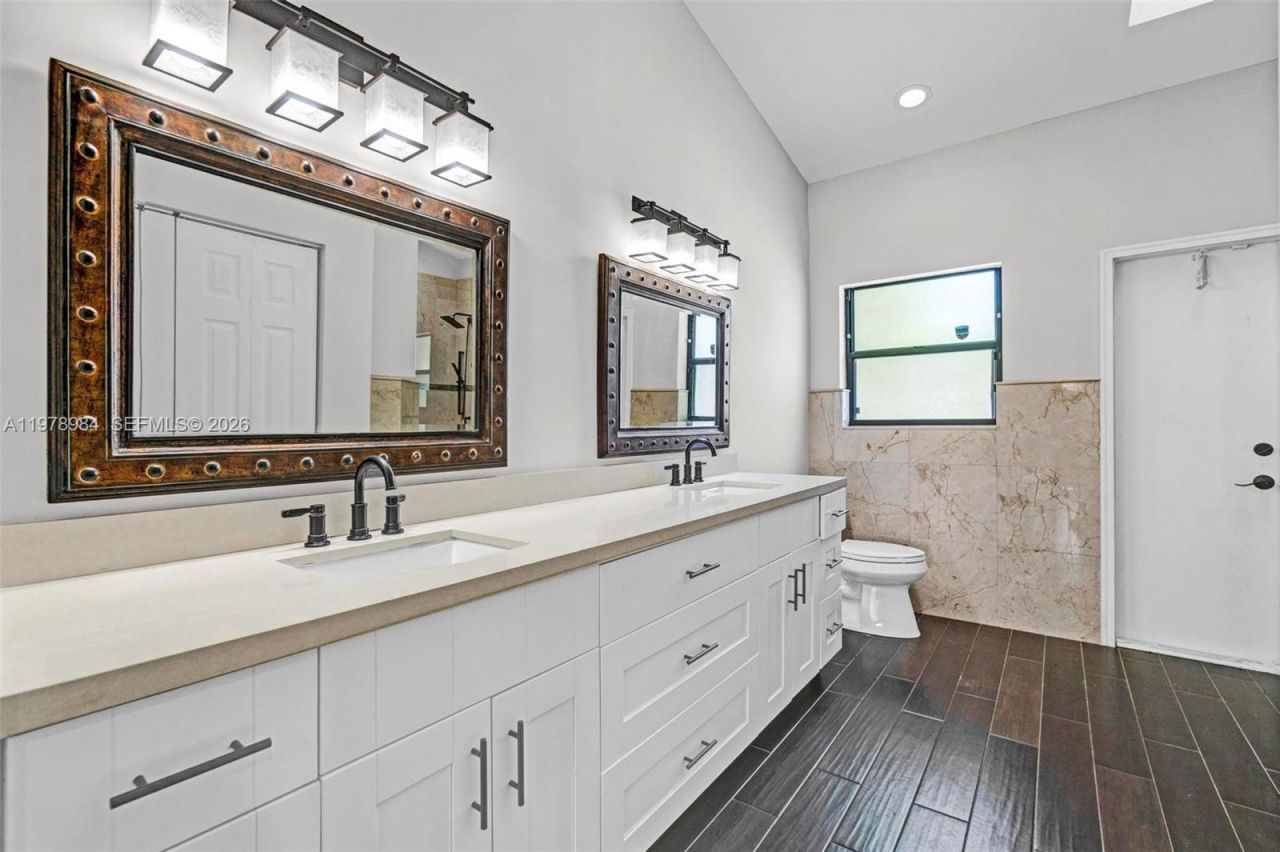 5621 Carriage Ln , Davie, FL 33331 Photo