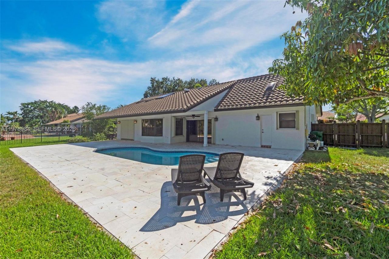 5621 Carriage Ln , Davie, FL 33331 Photo