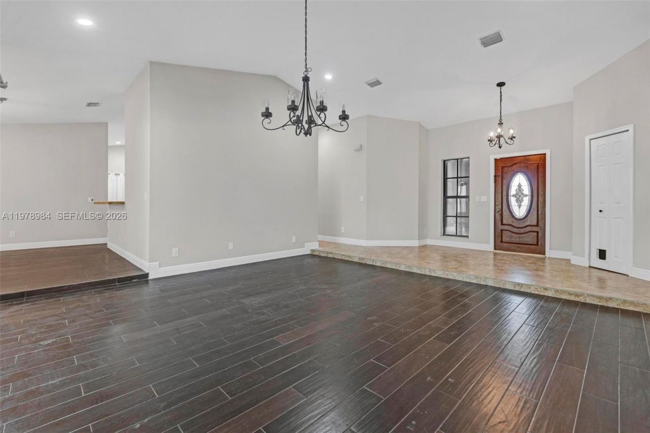 5621 Carriage Ln , Davie, FL 33331 Photo