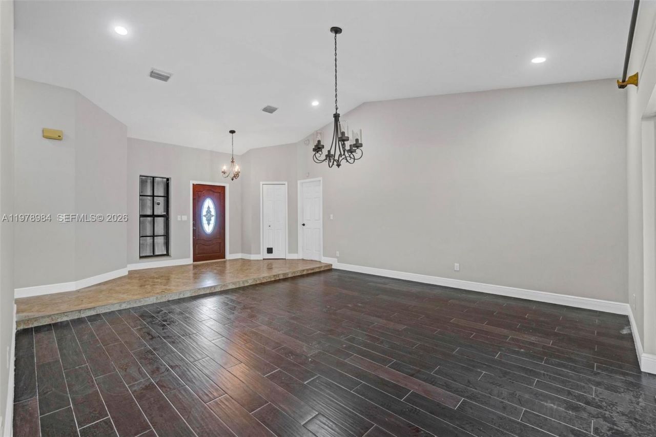 5621 Carriage Ln , Davie, FL 33331 Photo