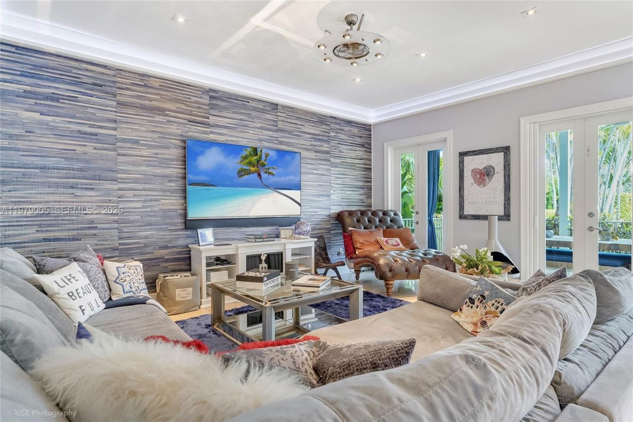 755 NE 77th Street , Miami, FL 33136 Photo