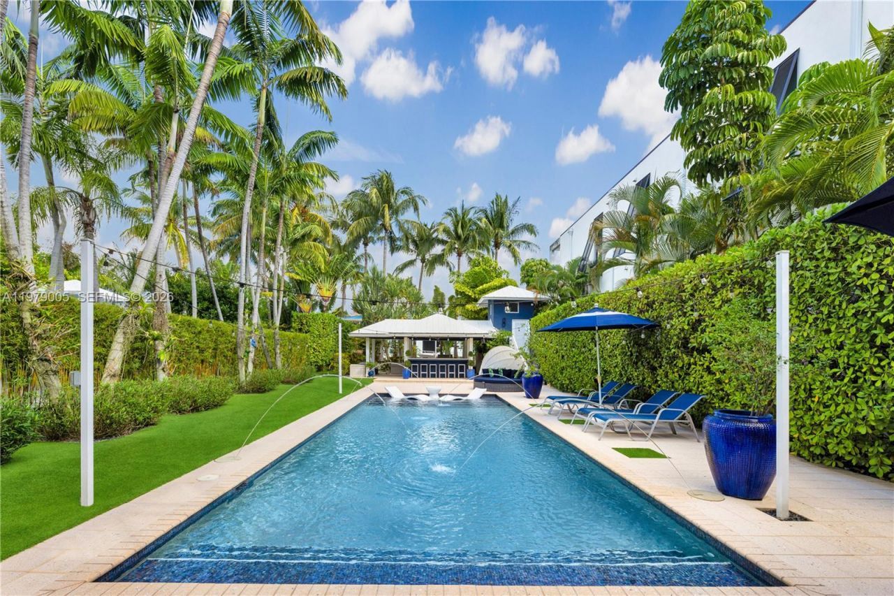 755 NE 77th Street , Miami, FL 33136 Photo