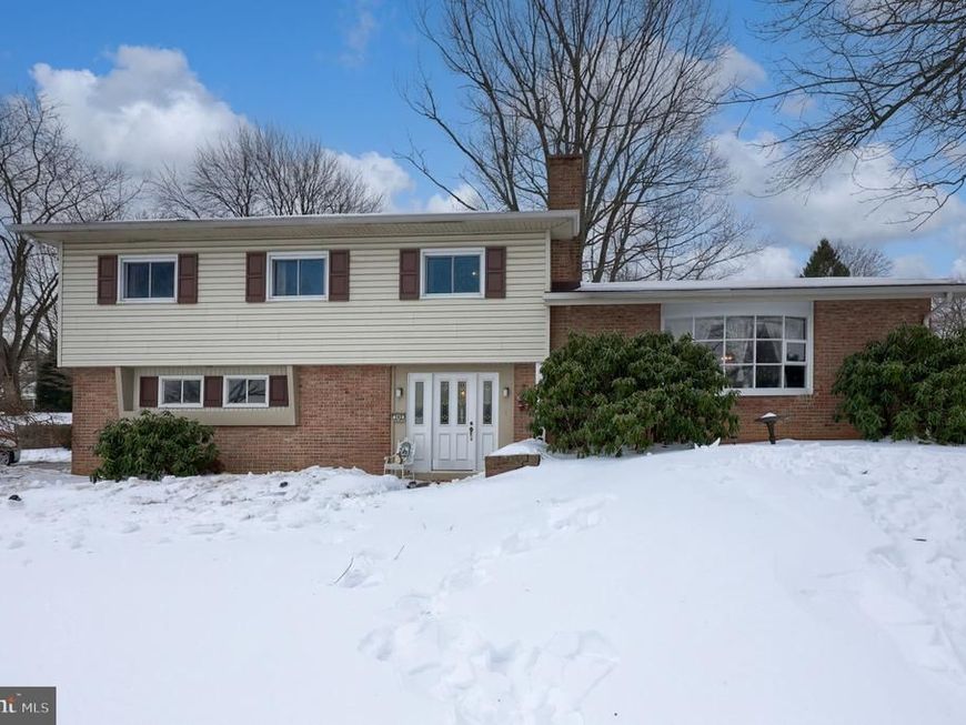 340 Primrose Avenue , Lancaster, PA 17601 Main Photo