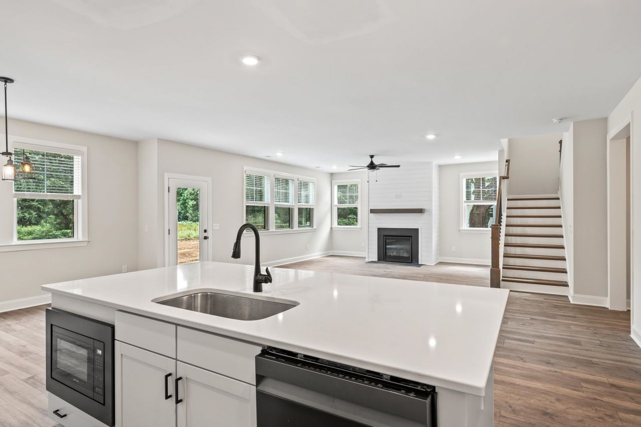 4850 Huckleberry Ln. Photo 13