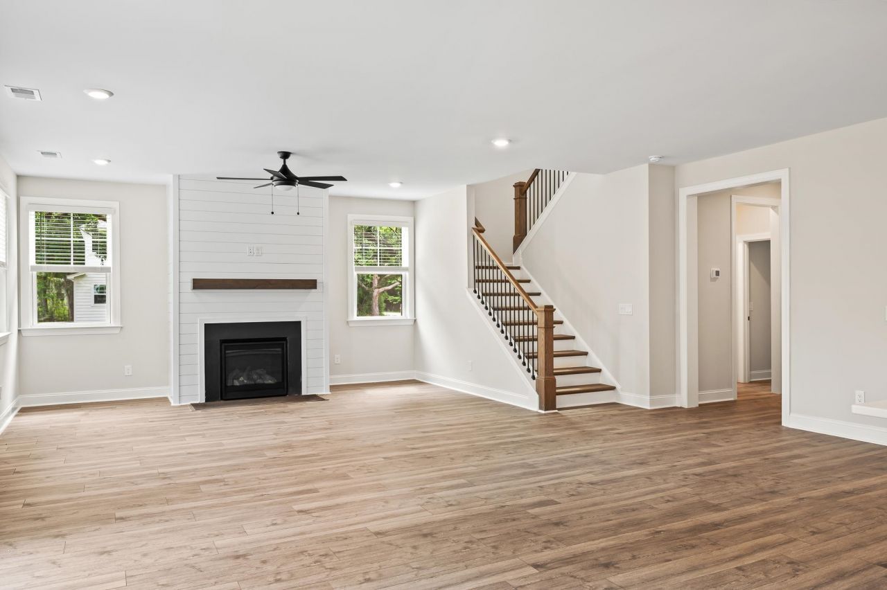 4850 Huckleberry Ln. Photo 14