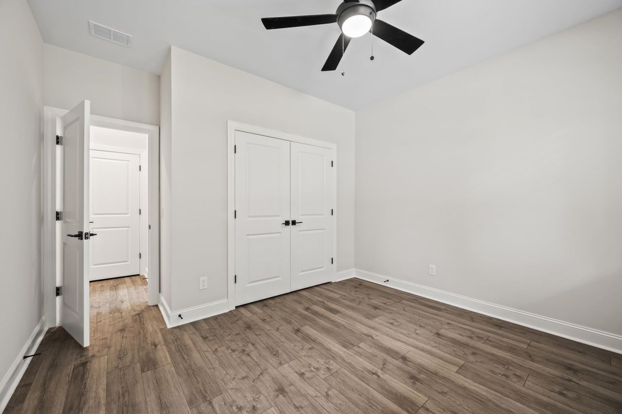 4850 Huckleberry Ln. Photo 7