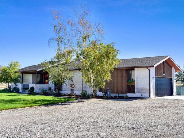 23274 S 8th E, Downey, ID 83234