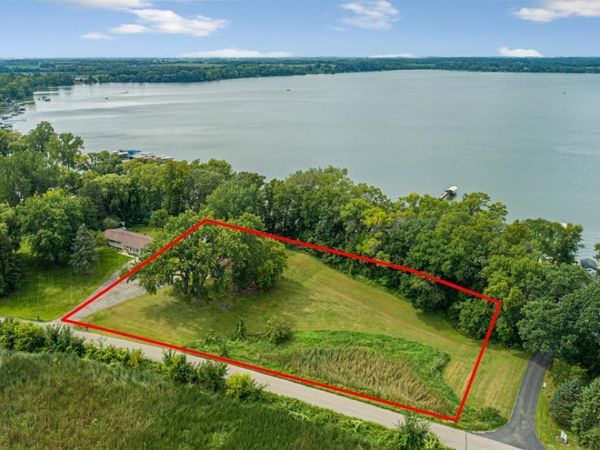 16930 Elmore Trail, Faribault, MN 55021