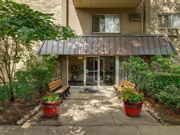 315 Marengo Avenue , Unit 3H, Forest Park, IL 60130