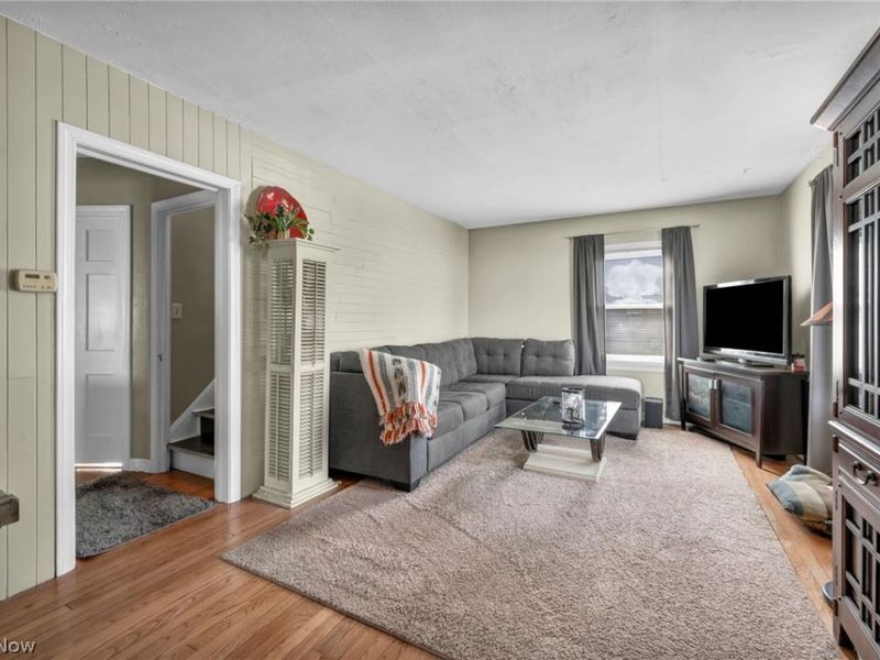 37646 Jordan Drive, Willoughby, OH 44094 Photo 5