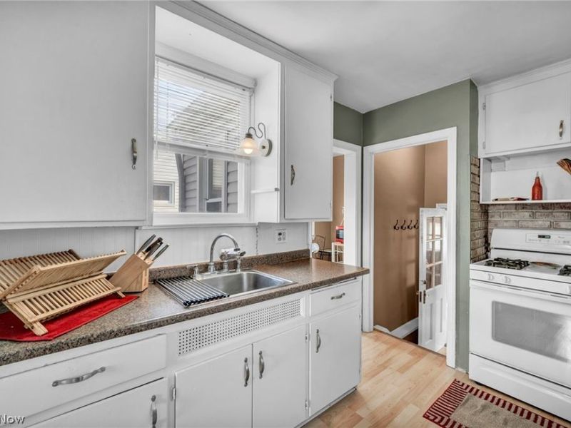 37646 Jordan Drive, Willoughby, OH 44094 Photo 9