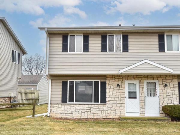 W163N11528 Windsor COURT, Unit A, Germantown, WI 53022