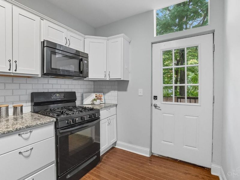 2241 Loth Street, Cincinnati, OH 45219 Photo 12