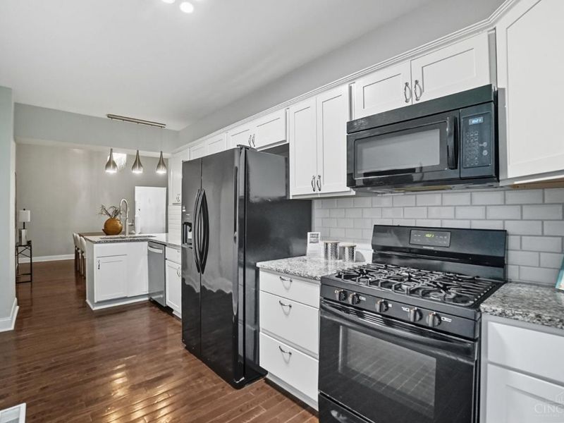 2241 Loth Street, Cincinnati, OH 45219 Photo 13