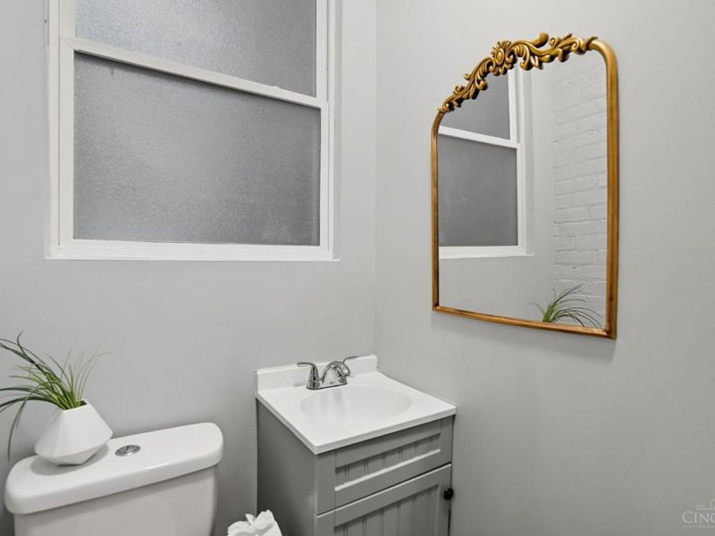 2241 Loth Street, Cincinnati, OH 45219 Photo 16