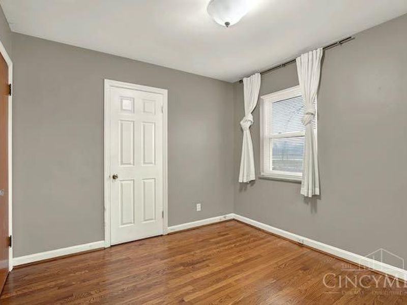 7034 East Avenue, Silverton, OH 45236 Photo 19