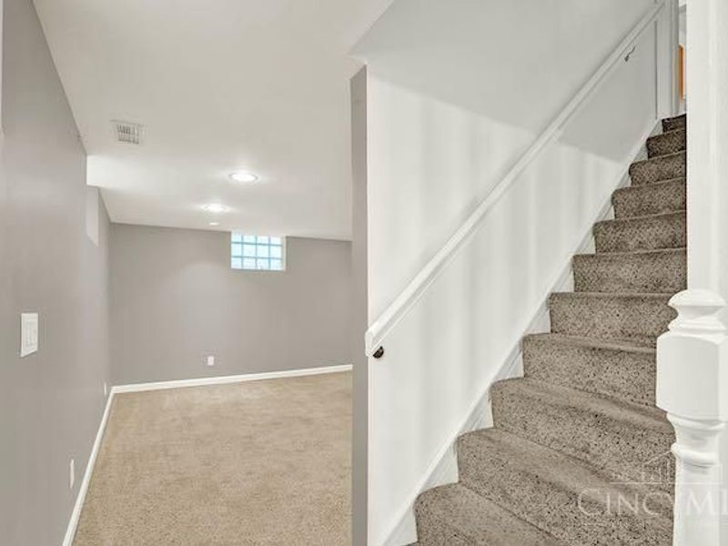 7034 East Avenue, Silverton, OH 45236 Photo 33