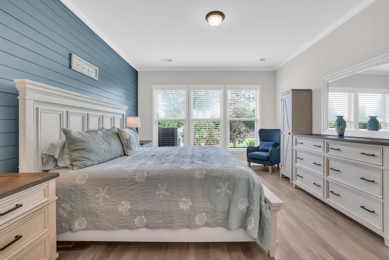 6652 Anterselva Dr. Photo 26